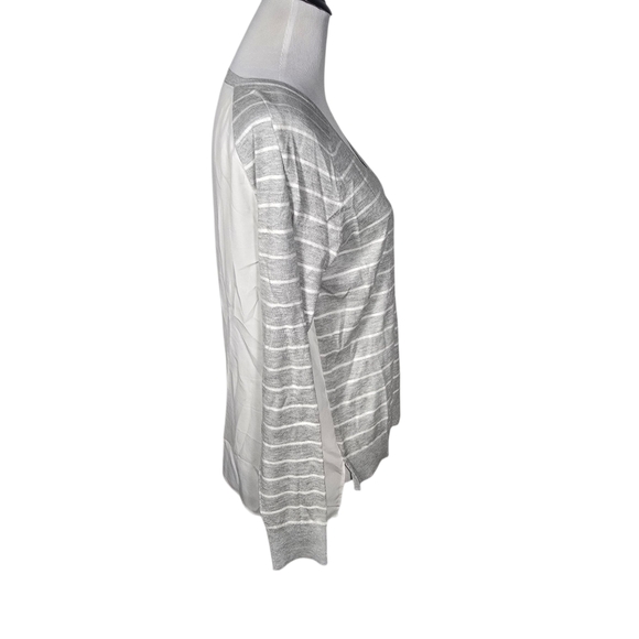 LOFT Medium Light Gray and Off-White Striped V-Neck Knit Front Blouse - Picture 4 of 8
